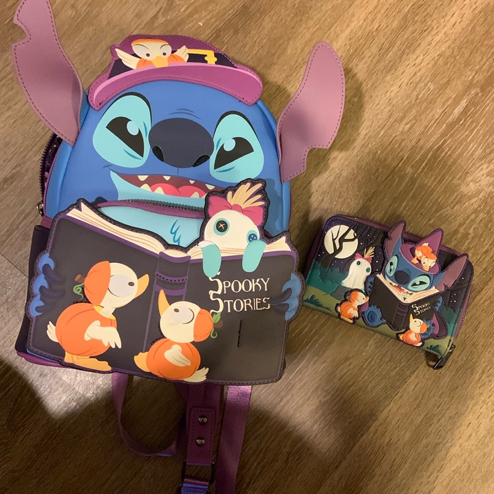 Lounge Fly Stitch backpack and wallet